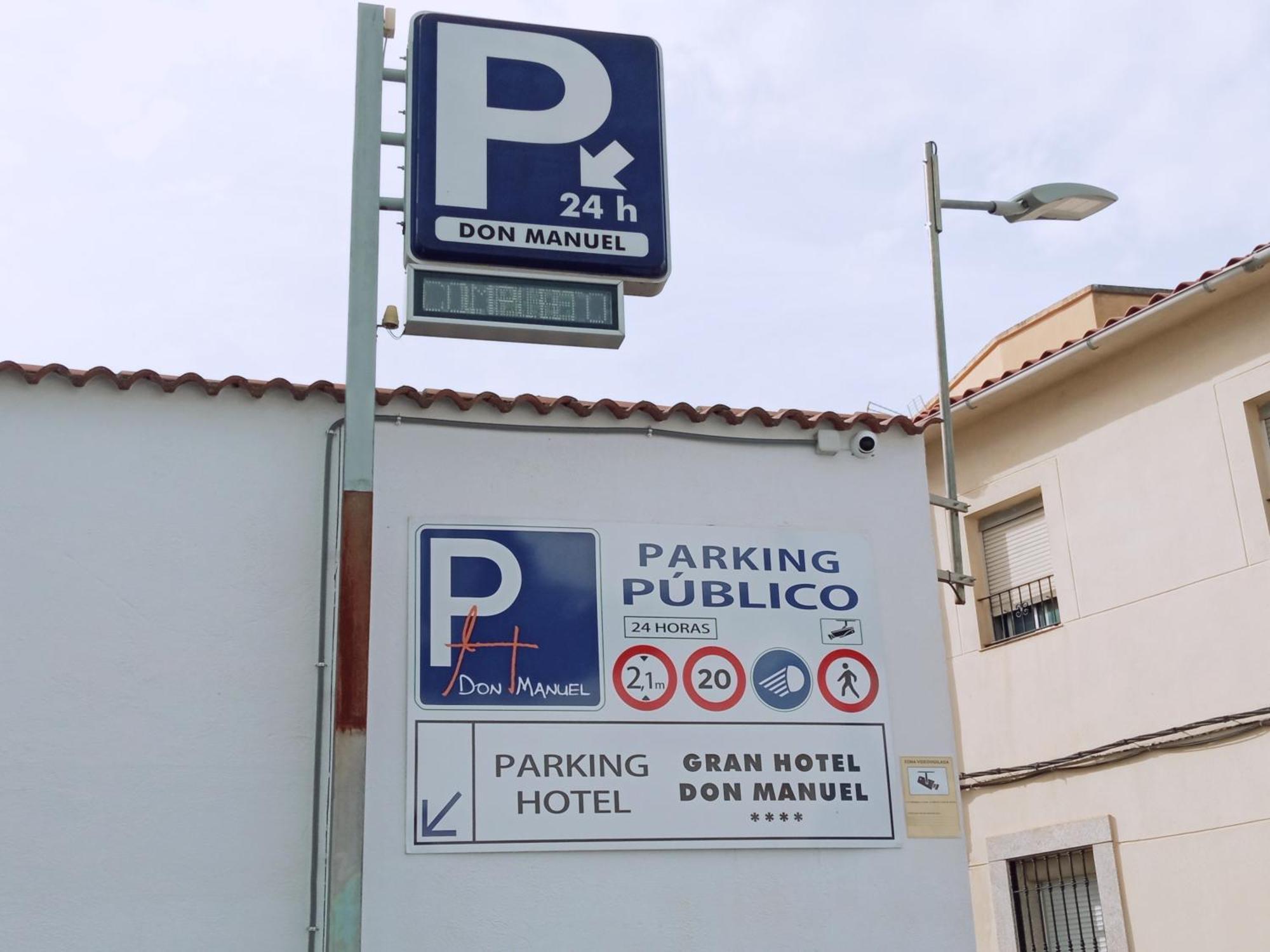 Apartamento La Almena 1 Junto A Plaza Mayor,2 Habitaciones, Parking Gratuito Caces Extérieur photo